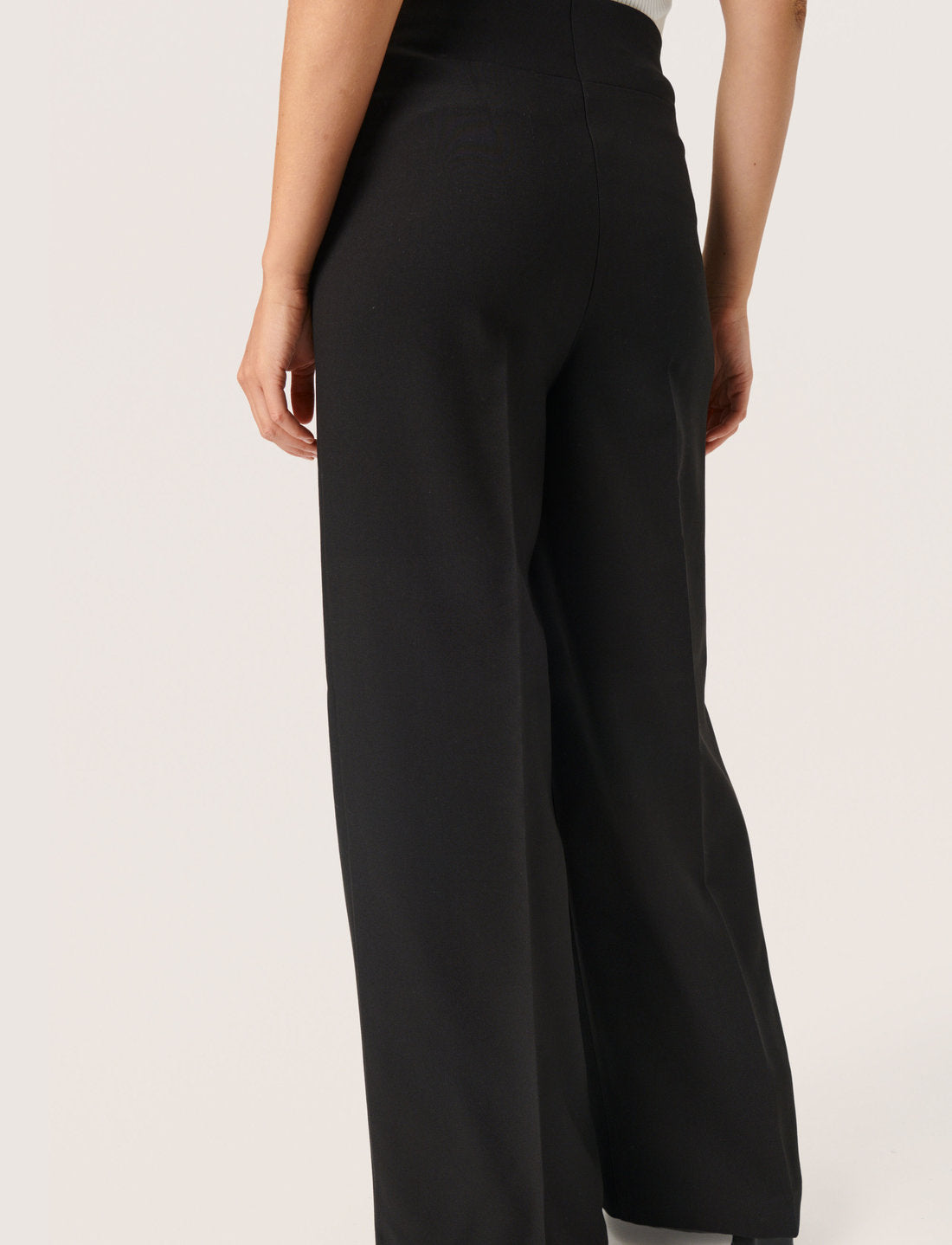 Corinne Wide Pant