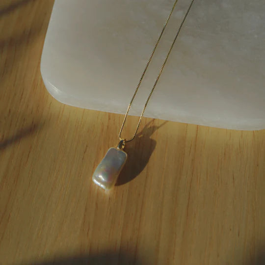 Biwa Pendant