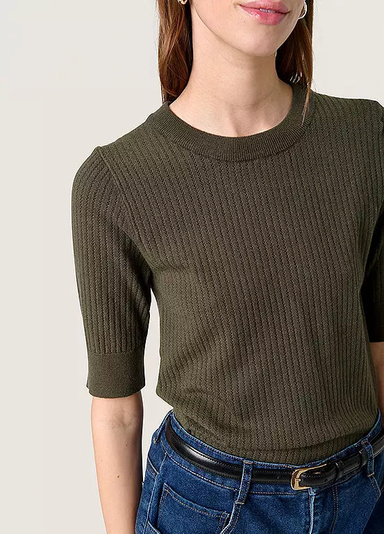 Spina Tee