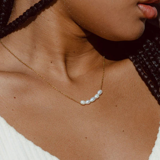 Dainty Pearl Necklace